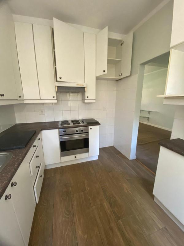 To Let 2 Bedroom Property for Rent in Kenilworth Western Cape